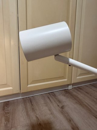 Lámpara de escritorio Ikea blanca
