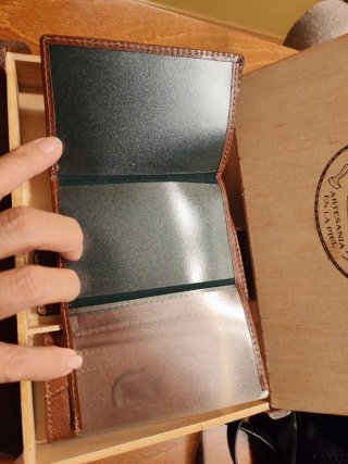 Set Piel De Gomez Cartera, Porta Boli y Llavero