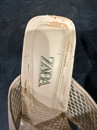 Sandalias ZARA tacón beige malla