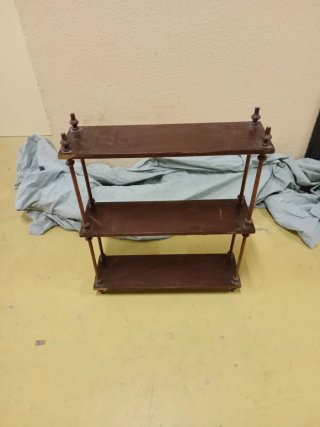 Mueble antiguo de madera