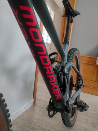 Bicicleta Montaña Carbono Doble Suspensión
