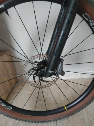 Bicicleta Montaña Carbono Doble Suspensión