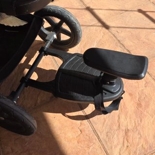 Patinete auxiliar para silla de bebé