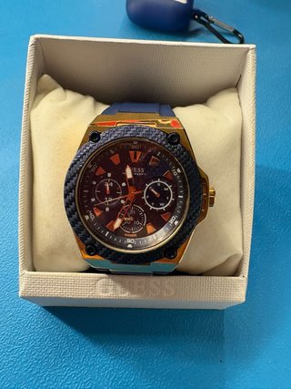 Reloj Guess Azul y Dorado Nuevo