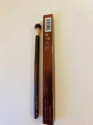 Hourglass N°14 Pincel Detalle Setting Brush