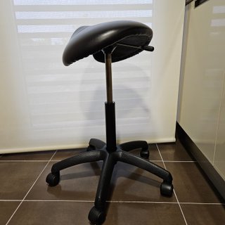 Taburete ergonómico ECOPOSTURAL alta gama