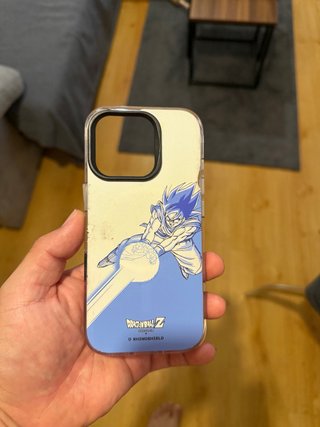 Funda iPhone 16 Pro Rhinoshield