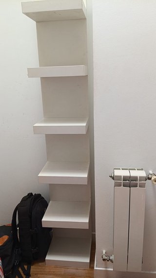 Estantería de pared IKEA blanca