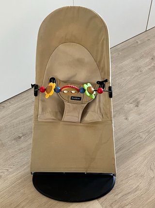 Hamaca BabyBjörn + Juguete + 2 Fundas