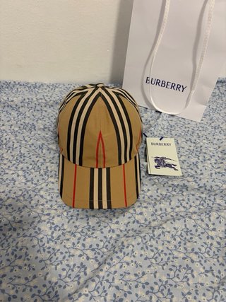 Gorra Burberry Nueva con Etiqueta