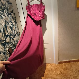 Traje de fiesta o ceremonia burdeos t.46