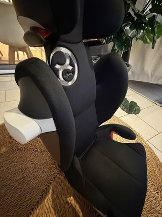 Silla coche Cybex negra