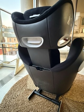 Silla coche Cybex negra