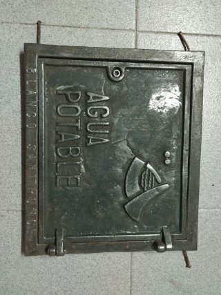 Puerta contador agua hierro fundido