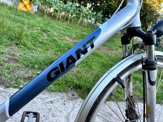 Bicicleta GIANT Híbrida Aluminio Shimano Deore