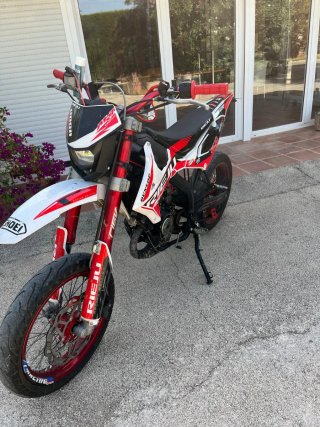 Rieju Mrt Trophy 50cc Supermotard Roja/Blanca