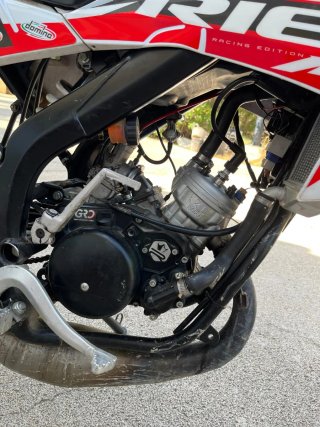 Rieju Mrt Trophy 50cc Supermotard Roja/Blanca