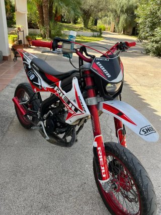 Rieju Mrt Trophy 50cc Supermotard Roja/Blanca