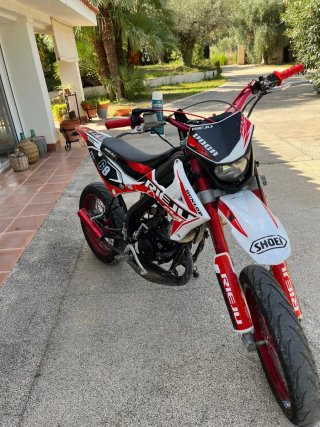 Rieju Mrt Trophy 50cc Supermotard Roja/Blanca