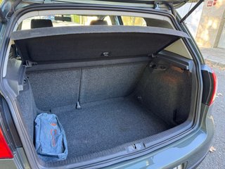 Volkswagen Golf 2004