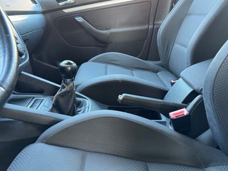 Volkswagen Golf 2004