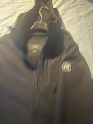 Chaqueta Pull&Bear Negra con Capucha Talla M