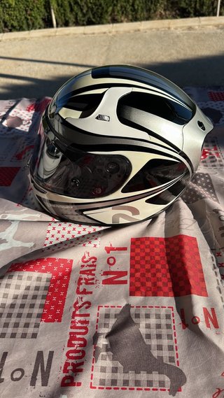 Casco Moto HJC RPHA 10 y Shark Modular.