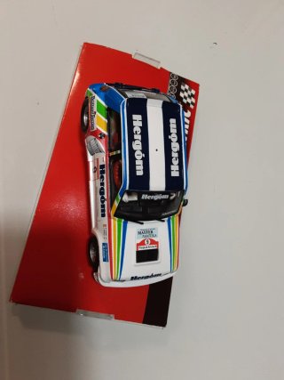 Scalextric Renault 5 Hergom 9