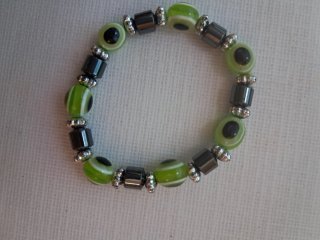 Lotto di 7 braccialetti vintage in quarzo ed ematite