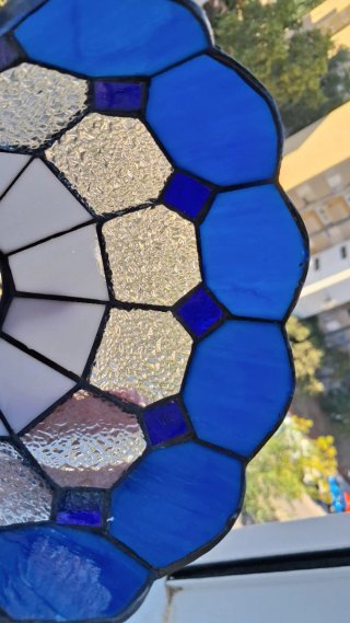 Lámpara mesa con tulipa azul estilo Tiffany!