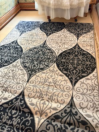 Alfombra Beige, Negro y Gris