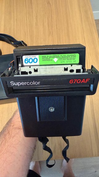 Polaroid Supercolor 670AF con funda