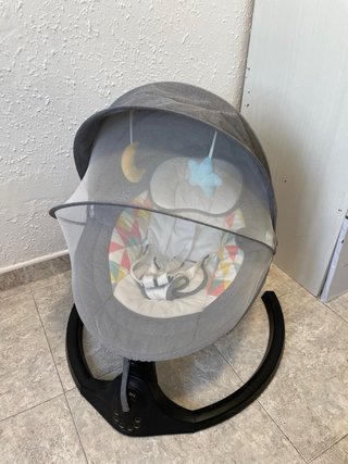 Mecedora Bioby gris con mosquitera