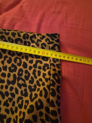 Falda larga Zara estampado leopardo talla L