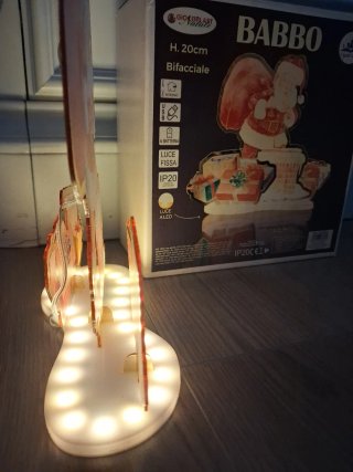 Decorazione luminosa Babbo Natale con regali