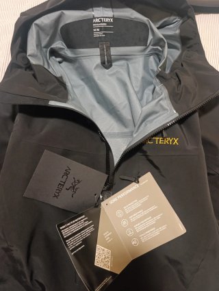 Chaqueta Arc'teryx Negra Gore-Tex