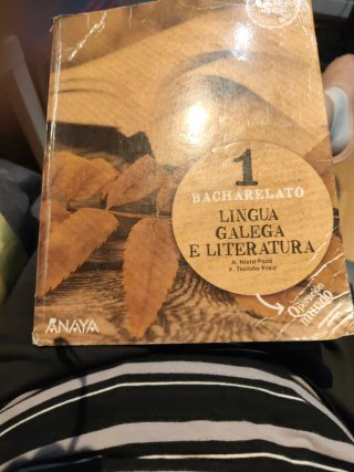 Vendo libro lingua y liter. galega. Buen estado.