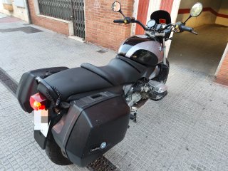 BMW R1100R