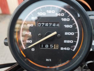 BMW R1100R