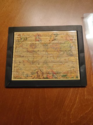 18 lápices de colores Mapa del mundo antiguo
