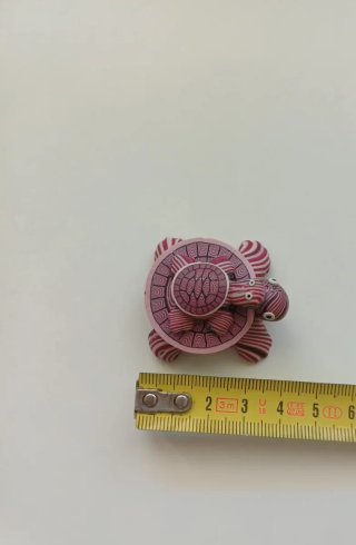Imán tortuga rosa