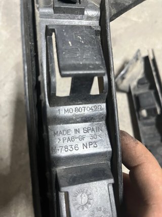 Guias Paragolpes Seat Leon FR MK1