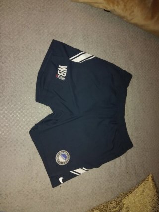 Pantalón corto Nike azul creo que es una L
