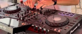 Controladora DJ Pioneer XDJ-RX3