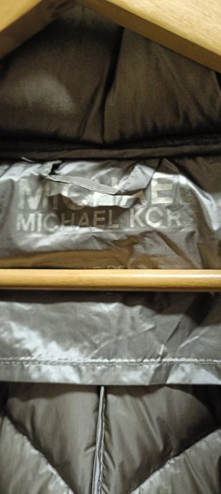 Plumífero Ligero Michael Kors Metalizado Talla XL