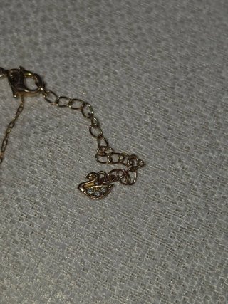 Collana con pendente fiore oro rosa