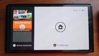 Nintendo Switch OLED Bianca + Joy-Con