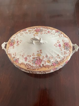 Sopera Legumbrera Porcelana Inglesa Floral