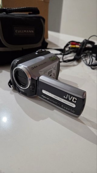Videocámara JVC Everio GZ-MG130