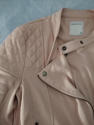Chaqueta efecto rockera rosa